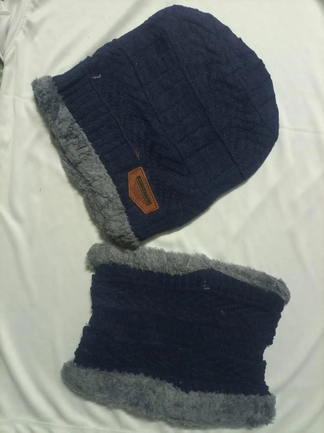Wool Plain Beanie & Neck Warmer